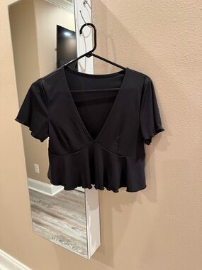 Black V-Neck Peplum Crop Top